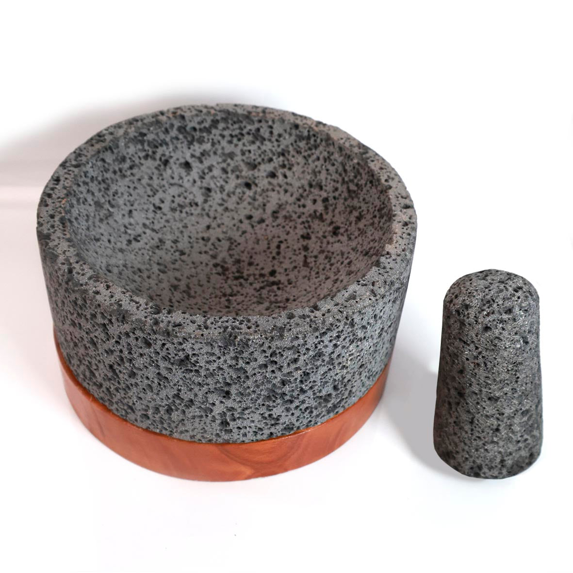 Molcajete R piedra volcánica con base de cedro